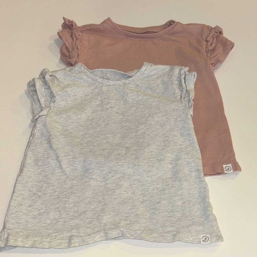Adorable Kids' Ruffle Sleeve Tees - Gray and Tan